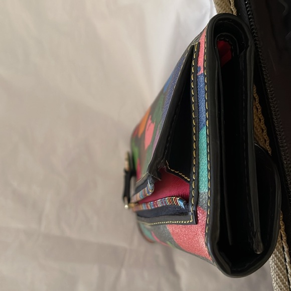 Dooney & Bourke NWOT Multi Colored Ducks Snap Wallet w Blue Duck Rainbow Zipper - Picture 8 of 9